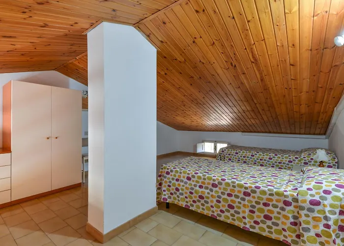 Apartman Il Quadrifoglio 3 *
